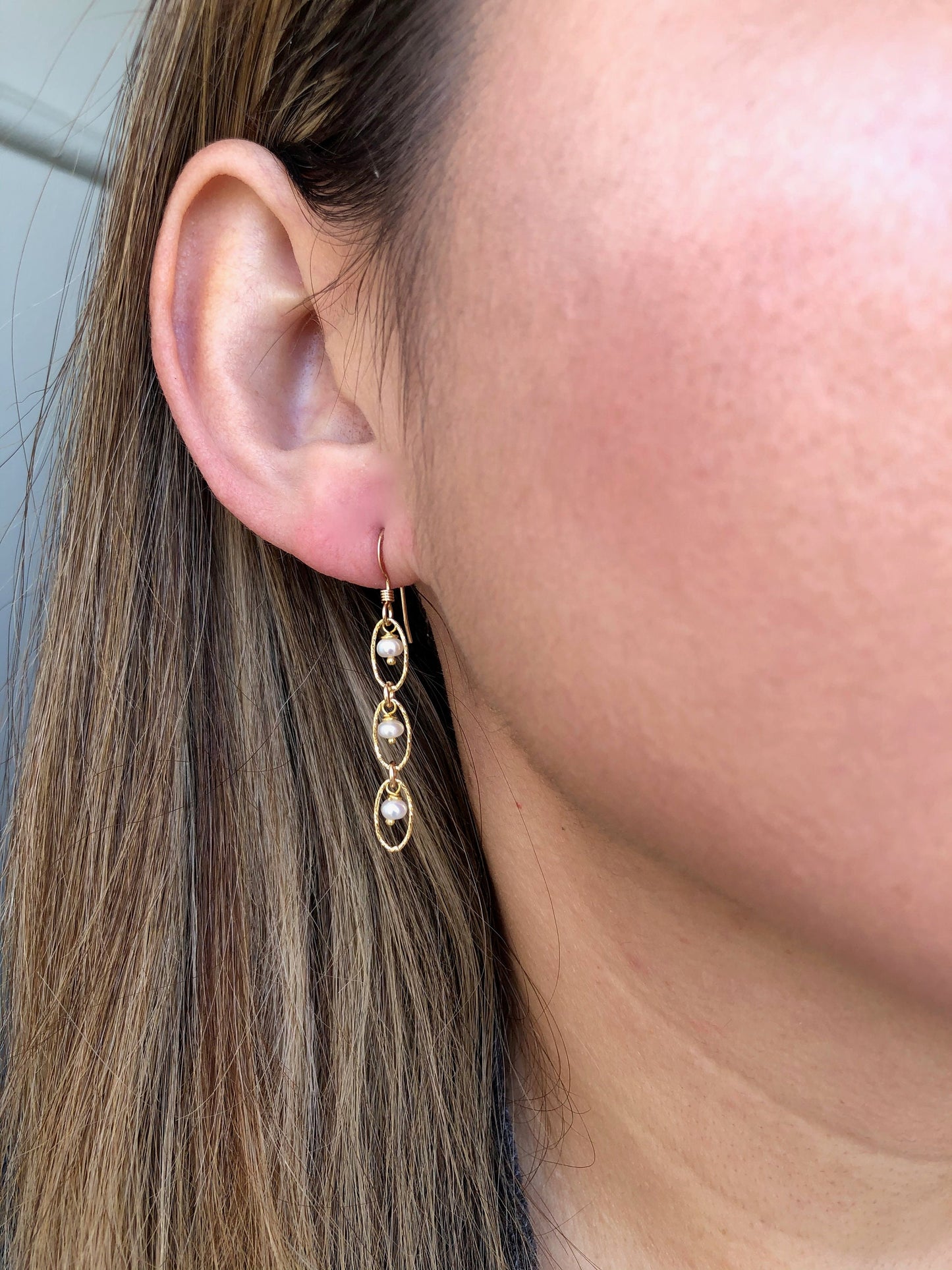 White Pearl Oval Link Earrings- June Birthstone