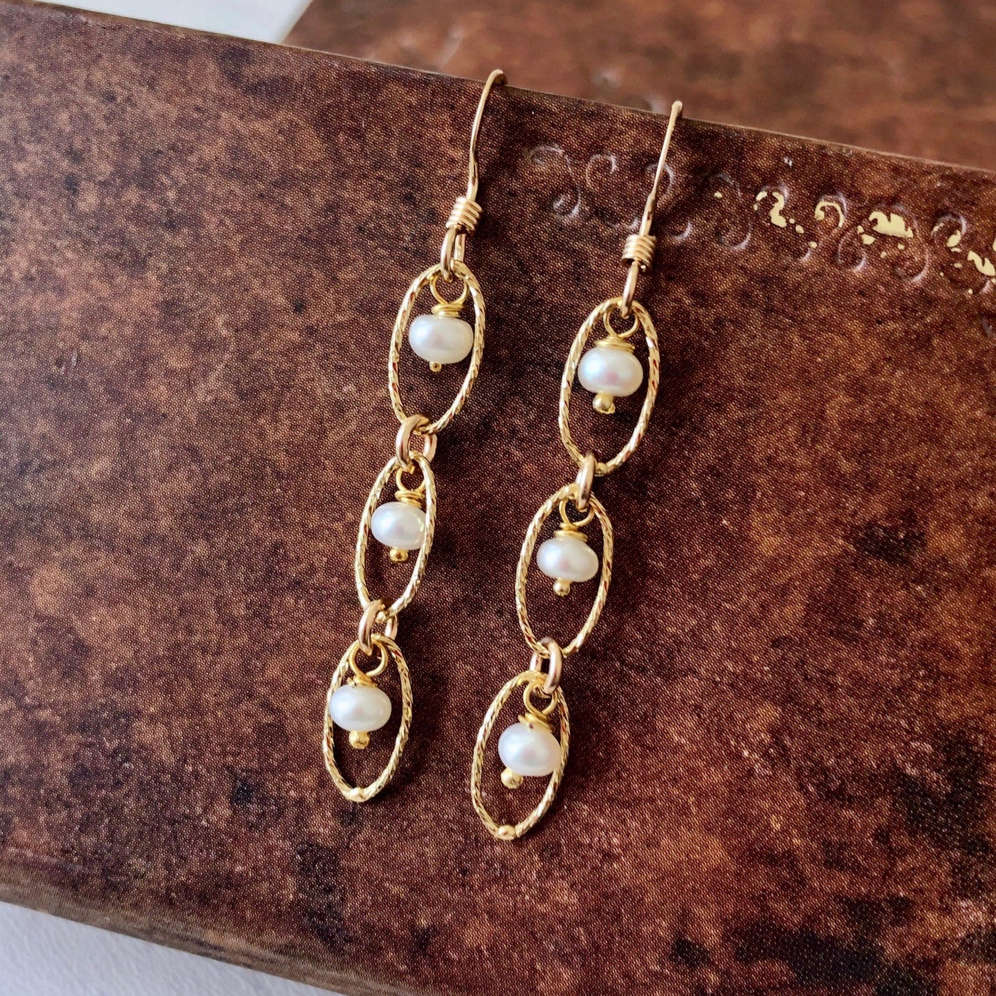 White Pearl Oval Link Earrings- June Birthstone