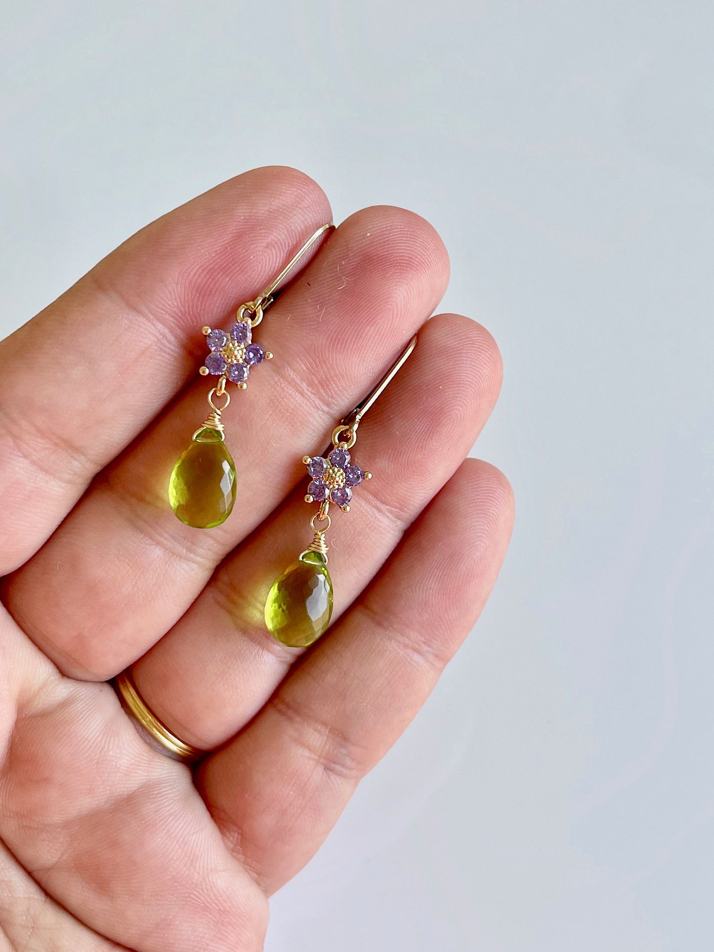 Peridot and Tanzanite Flower Earrings