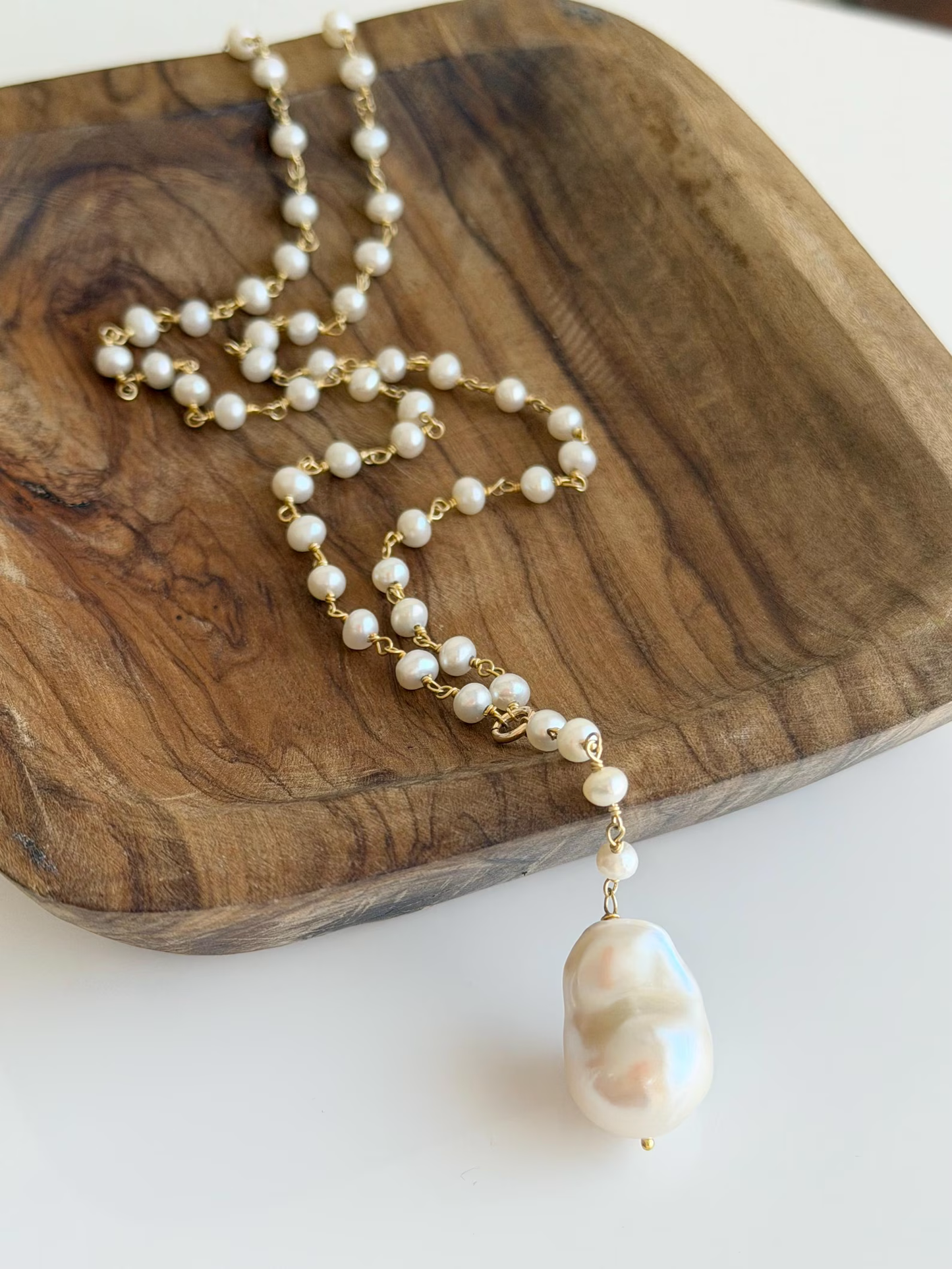 Baroque White Pearl Lariat Necklace
