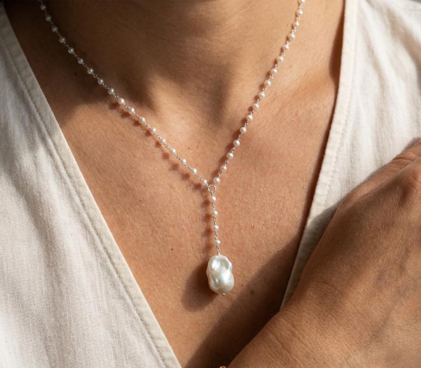 Baroque White Pearl Lariat Necklace
