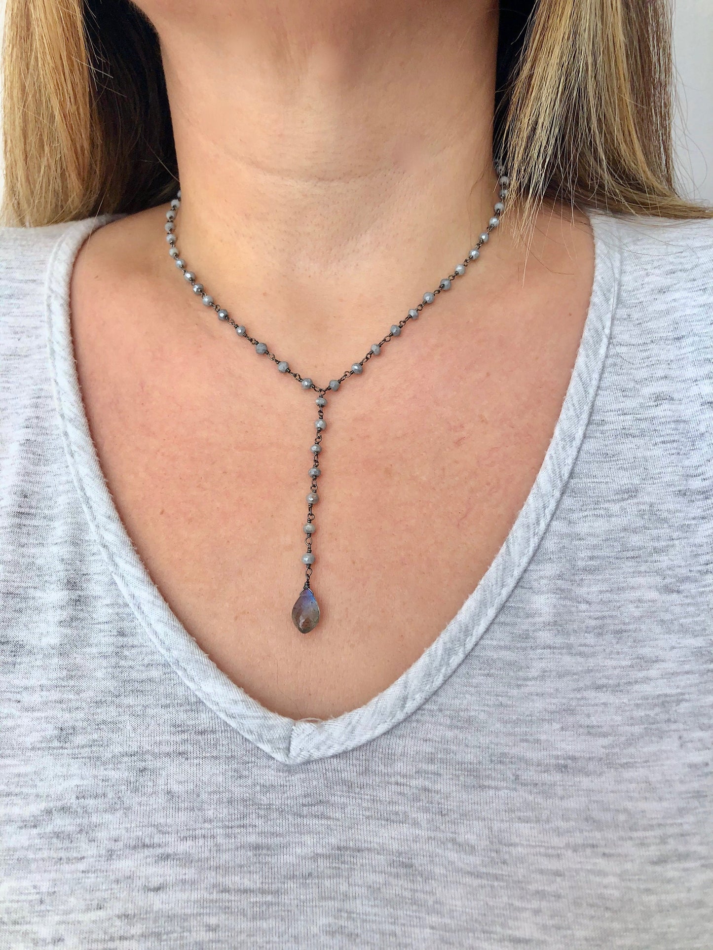 Blue Labradorite Lariat Necklace, Gray Moonstone Beaded Chain, Oxidized Sterling Silver Y Necklace for woman, Neutral Jewelry